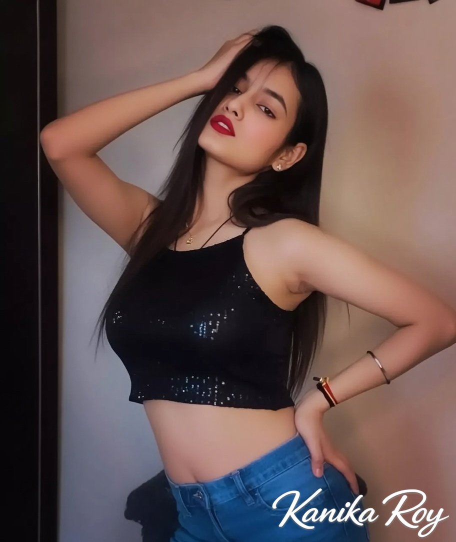Kiara – Sultry Slim-Curvy Tease with Killer Looks in Varanasi gallery image