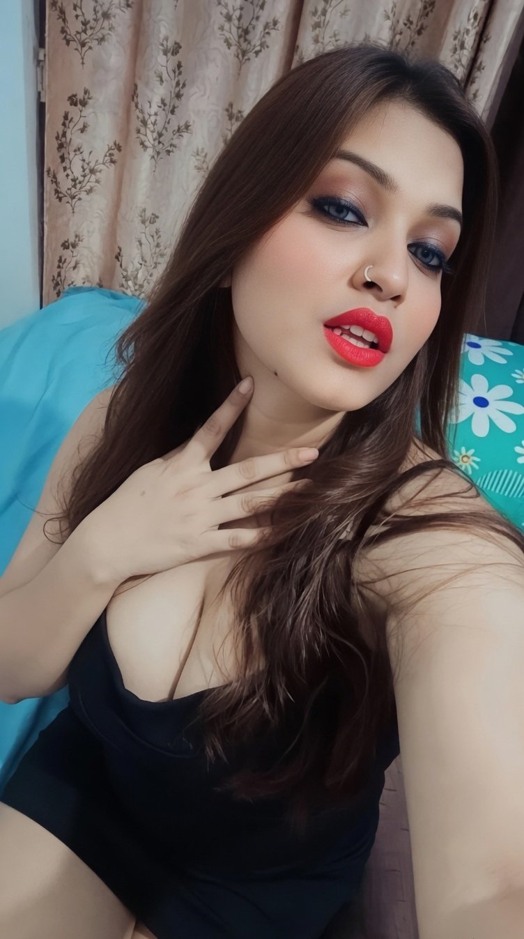 Riya Ahuja gallery image