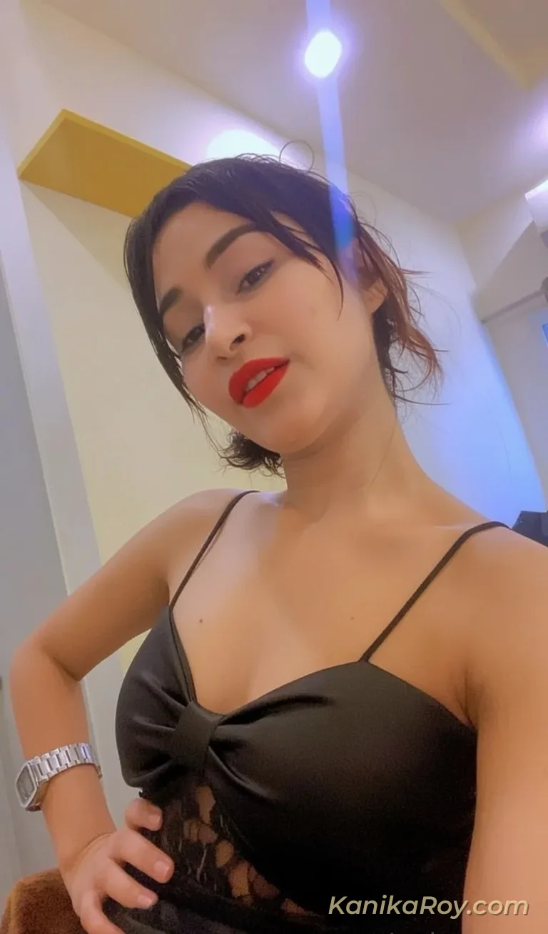 Tara Dixit gallery image